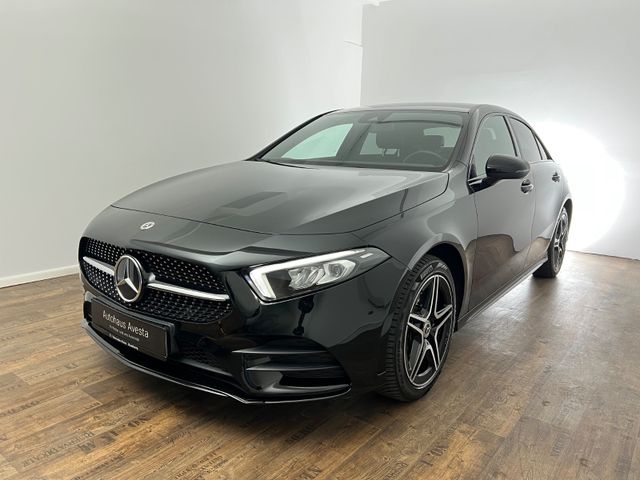 MERCEDES-BENZ A 250e / WIDE / NIGHT / NUR 52.tKM / AMG