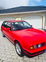 BMW 518i touring 518i - BMW 518 mit Benzin-Antrieb: Kombi