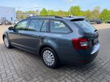 Skoda Octavia Combi Active*KLIMA*PDC*AHK*1 HD*TÜV NEU* - Skoda Octavia: Active