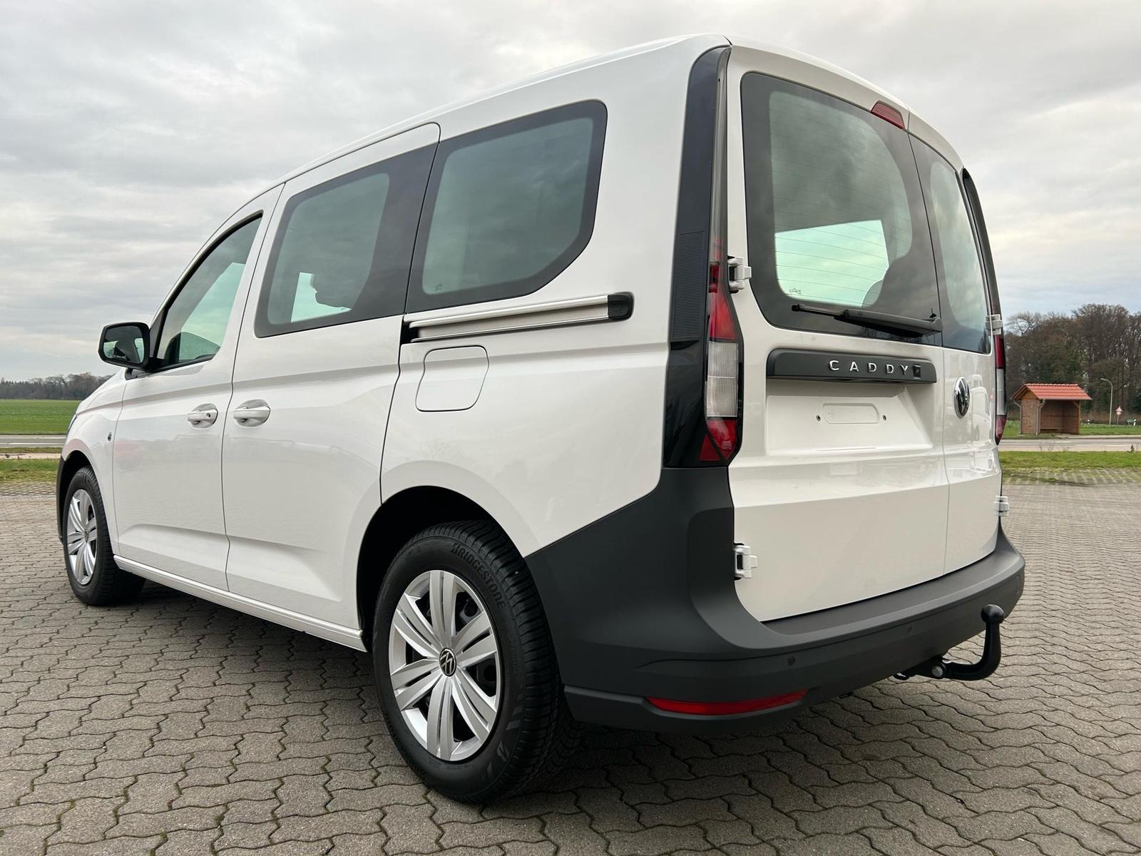 Volkswagen Caddy Kombi 1.5 TSI DSG / AHK App-Connect