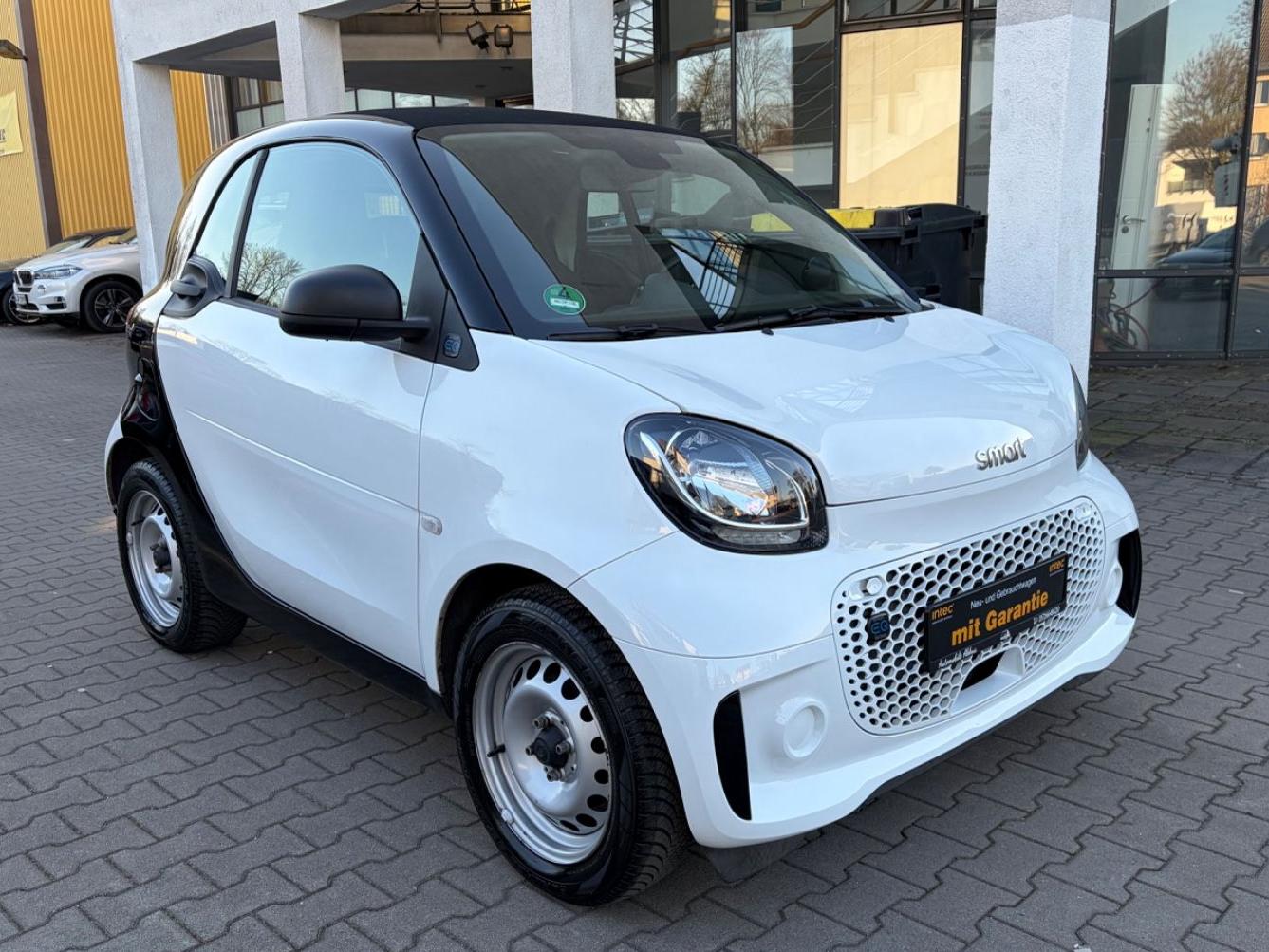 Smart ForTwo coupe electric drive / EQ ACC Klima SHZ