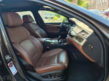 BMW 520 - 11