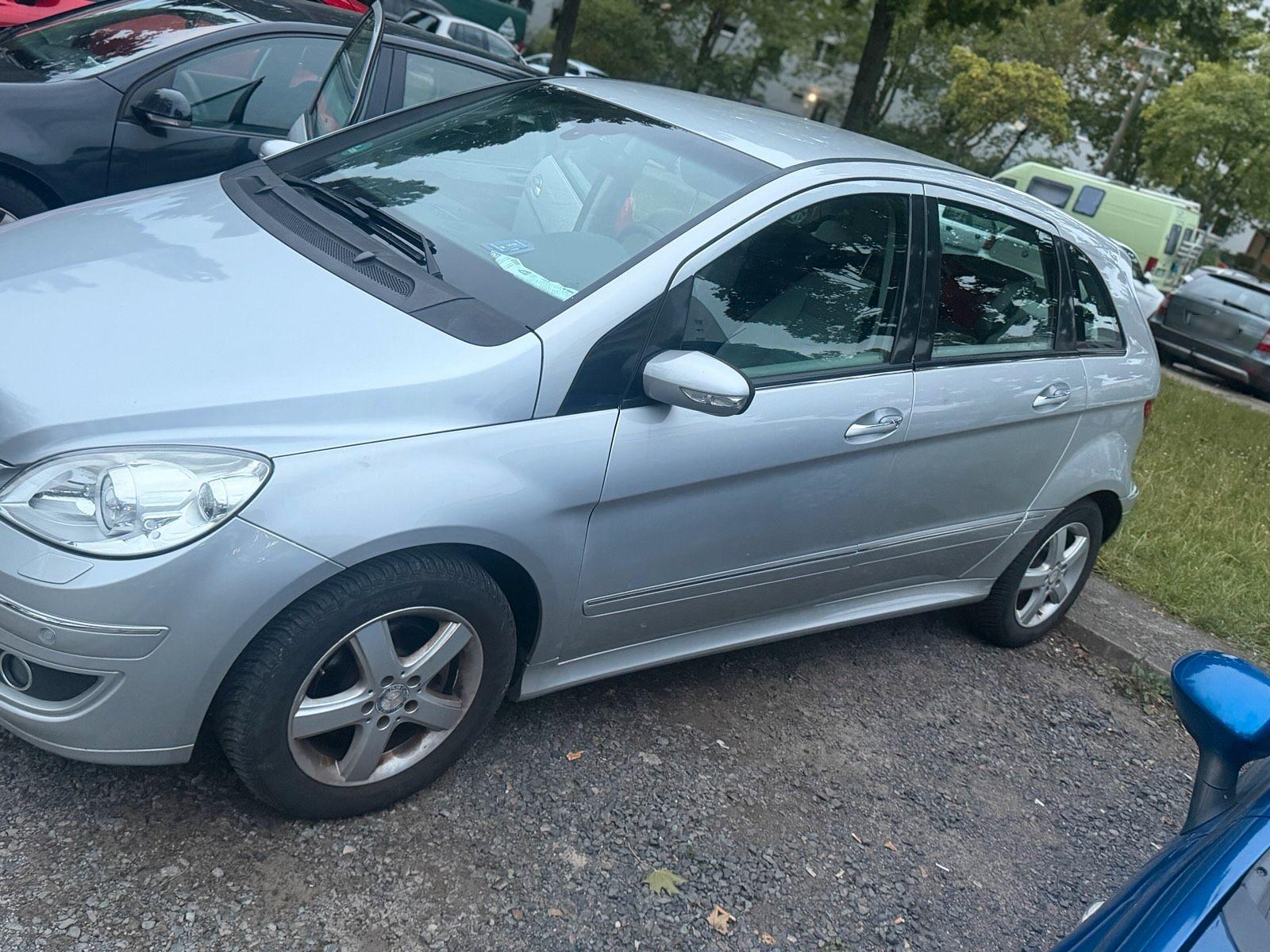Mercedes-Benz B200 2007 — photo 9