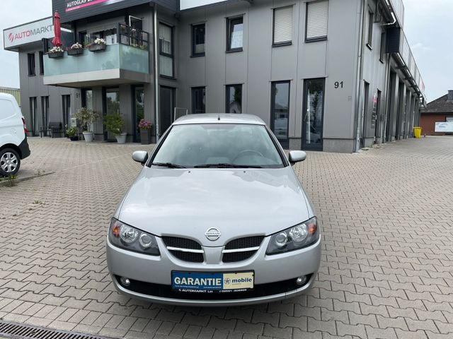 Nissan Almera 1.5 acenta Klimaautomatik