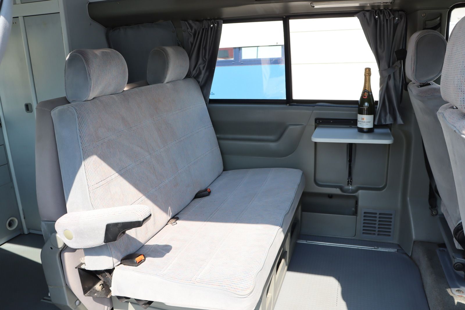 Fahrzeugabbildung Volkswagen T4 California Club Westfalia HU/AU neu Hochdach