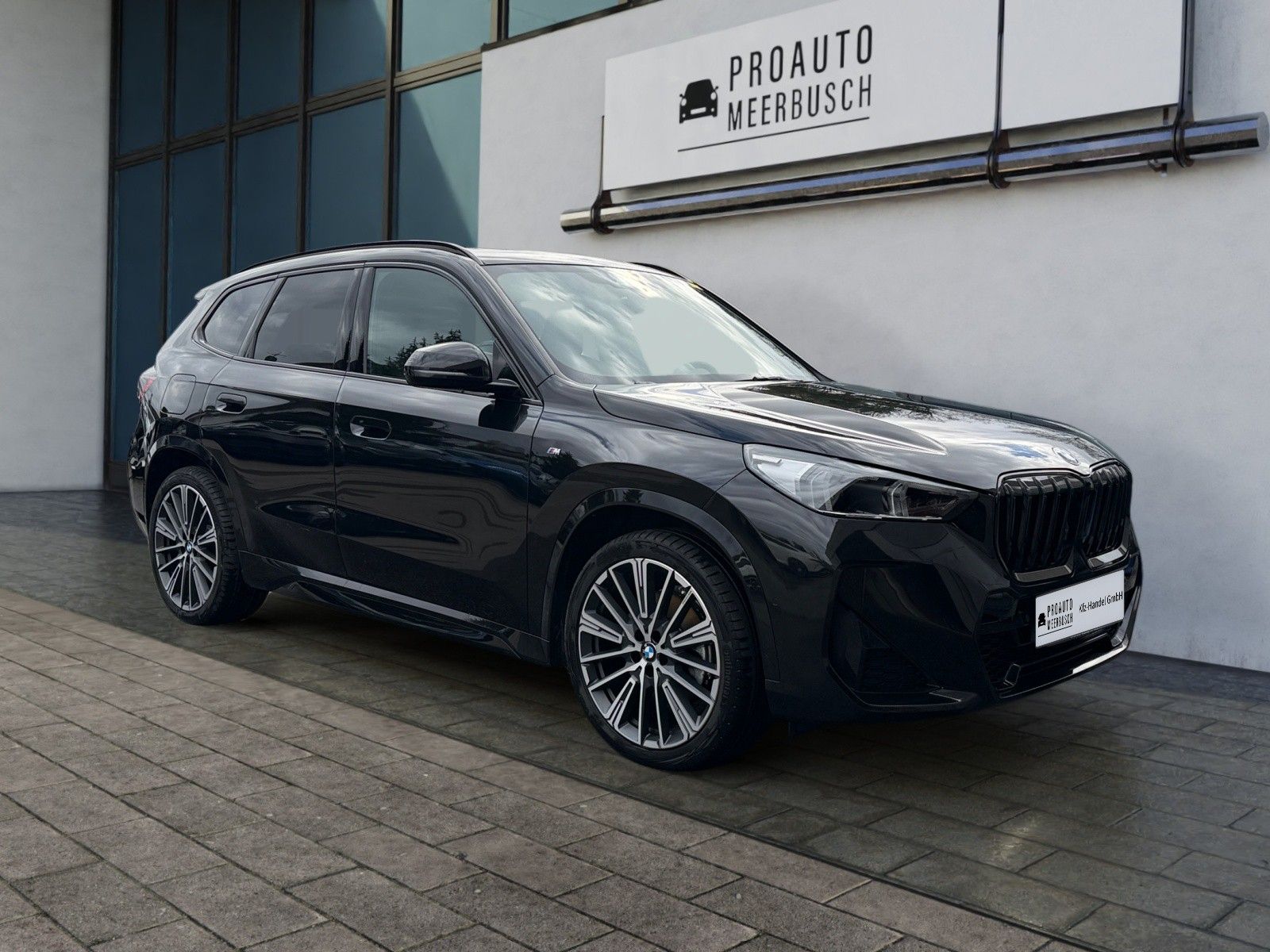BMW X1 23d xDrive M Sport AHK/ADAPTLED/PANO/ACC/DAB foto 4