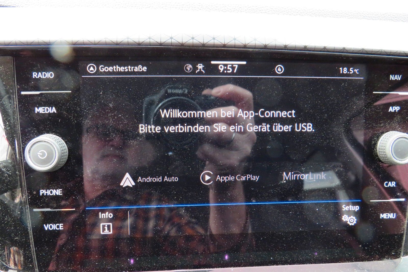Fahrzeugabbildung Volkswagen T-Cross Highline DSG ACC NAVI AHK APP 1.HAND
