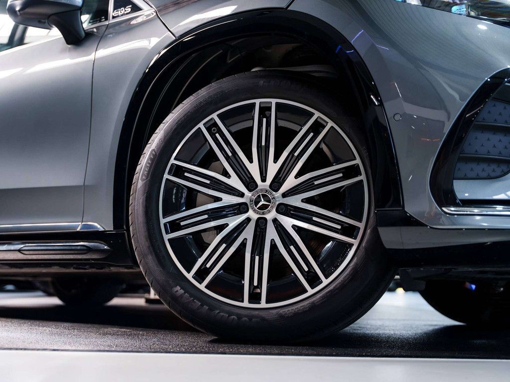 Mercedes-Benz EQS SUV — fotografia 2