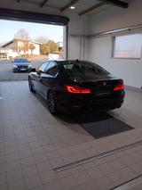 BMW 530i xDrive A -Sport-Line, SDach, SHADOW  - BMW 530: 530xd