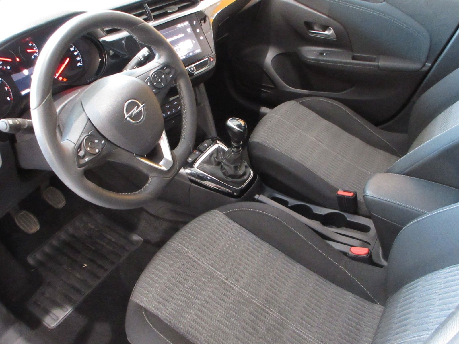Fahrzeugabbildung Opel Corsa F Elegance 1.2T LED/NAVI/PDC/ALU