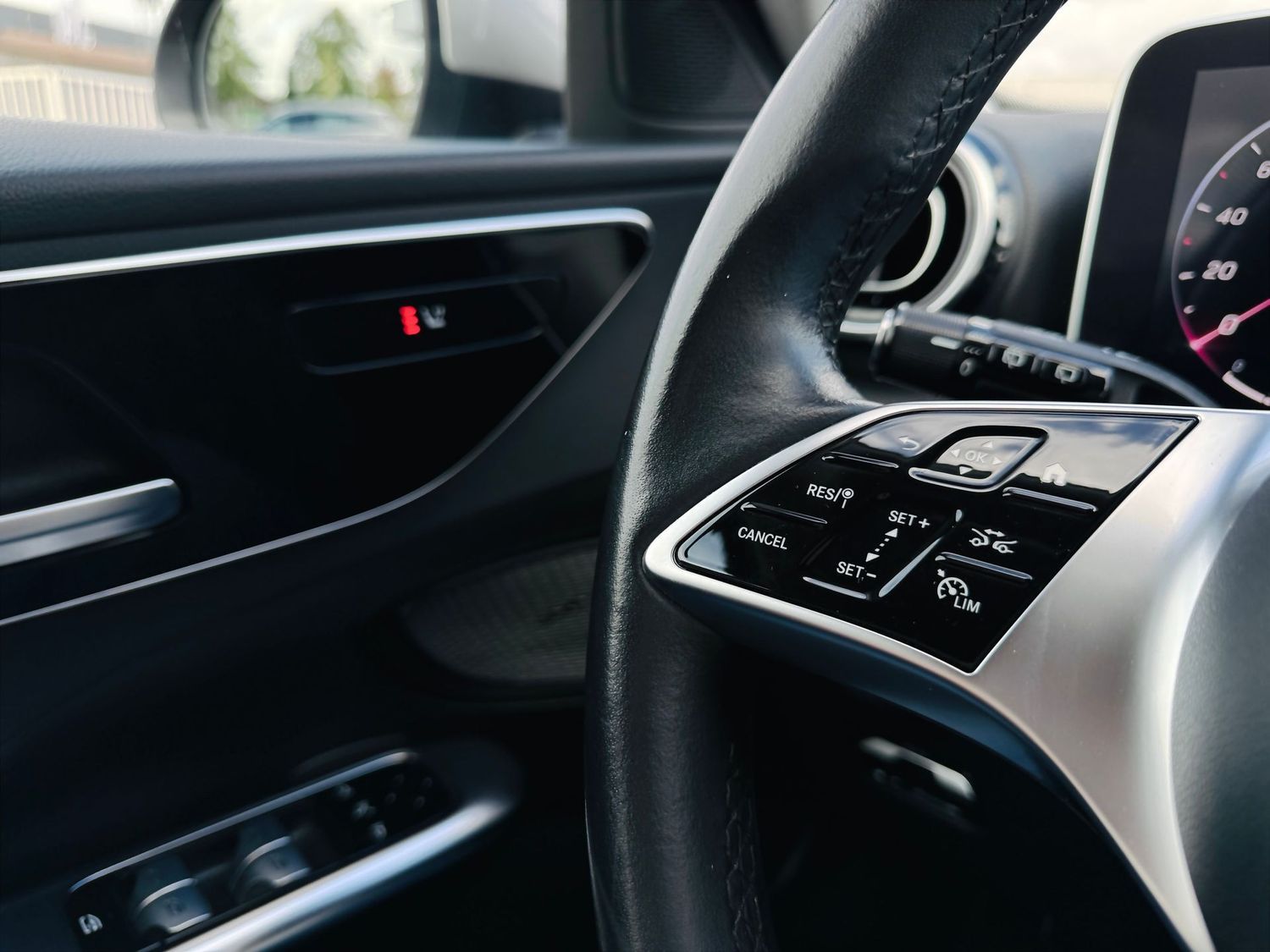 Fahrzeugabbildung Mercedes-Benz C 220 T d AVANTGARDE, Autom., LED, Distronic, SH