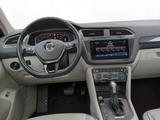 Volkswagen Tiguan 2.0 TDI Highline R-Line 4Motion AHK St.Hz - Volkswagen Tiguan in Kassel