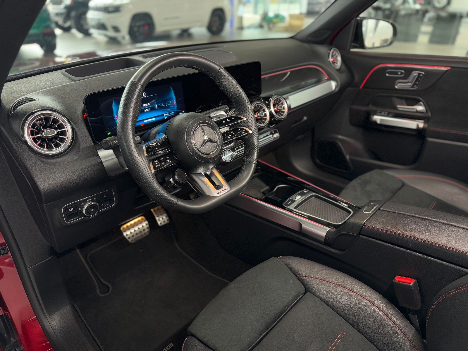 Fahrzeugabbildung Mercedes-Benz GLB 35 AMG 4Matic VOLL Night  MBUX AHK
