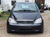 Mercedes-Benz A 140 Classic*SITZHZ*SERVO* - gebrauchte Mercedes-Benz A 140 aus dem Jahr 2001