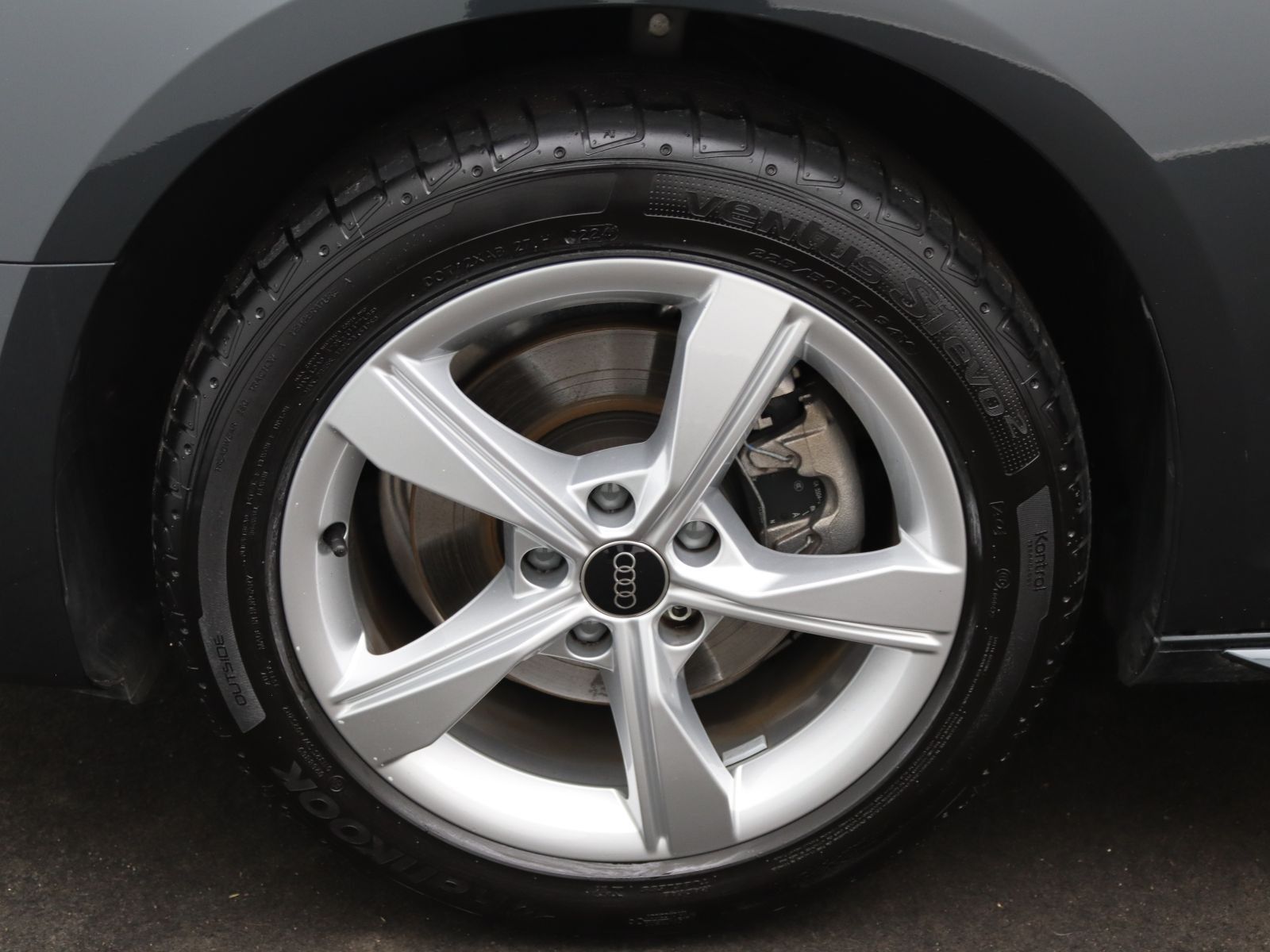 Audi A4 - Bild 17