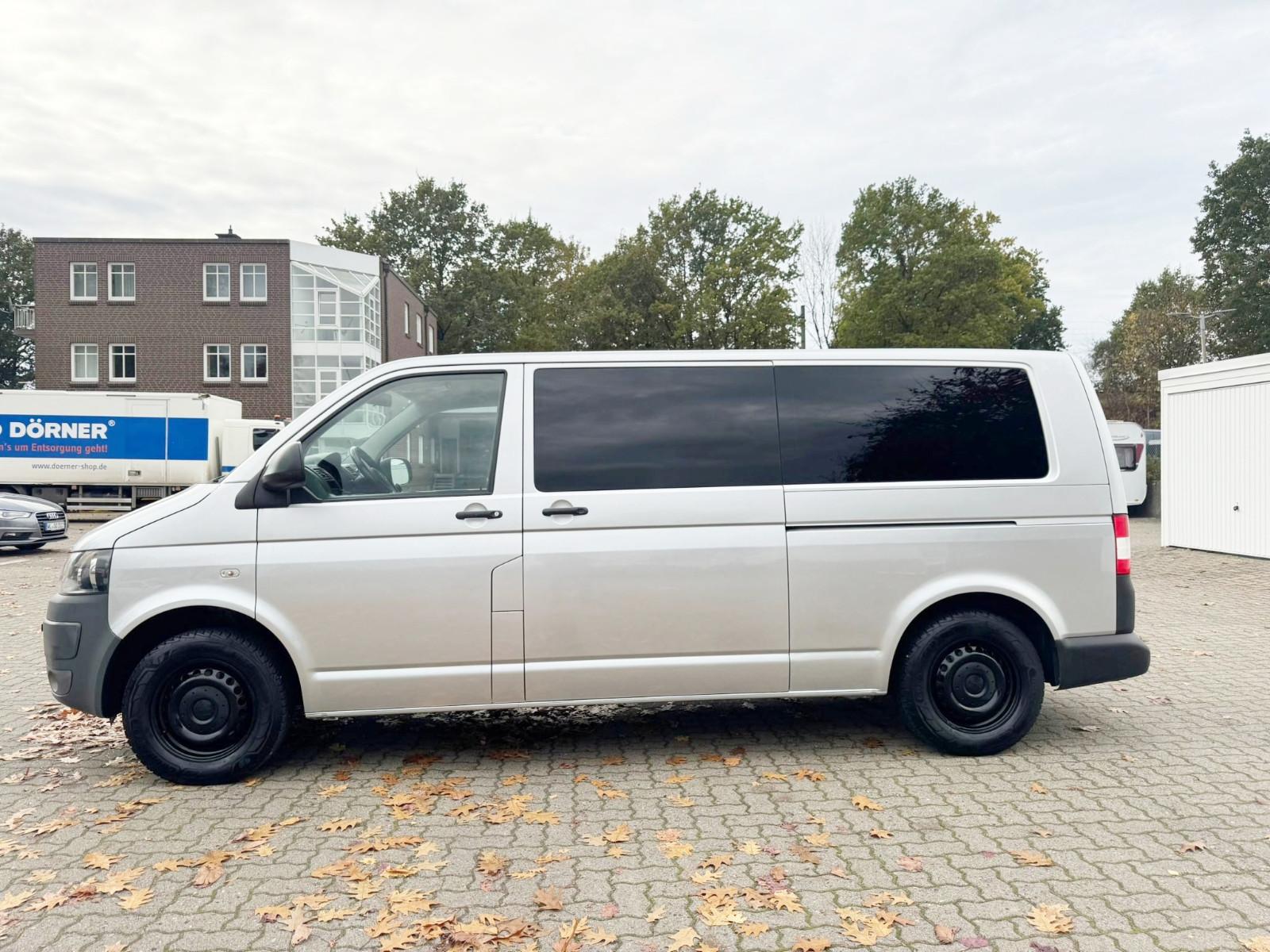 Volkswagen T5 Transporter 9 SITZER*KLIMA*SERVICE NEU*TEMPO*