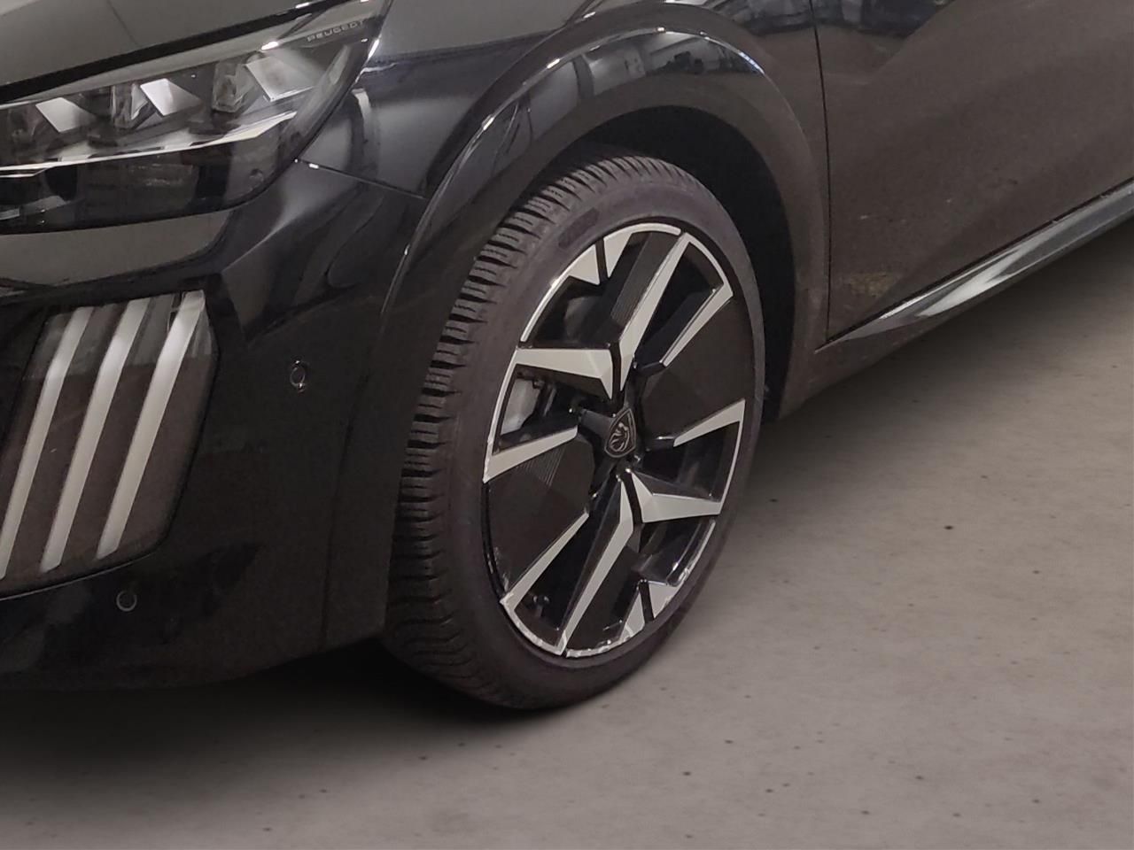 Fahrzeugabbildung Peugeot 208 GT MHEV 145e-DSC6+Navi+Rückfahrk.+PDC