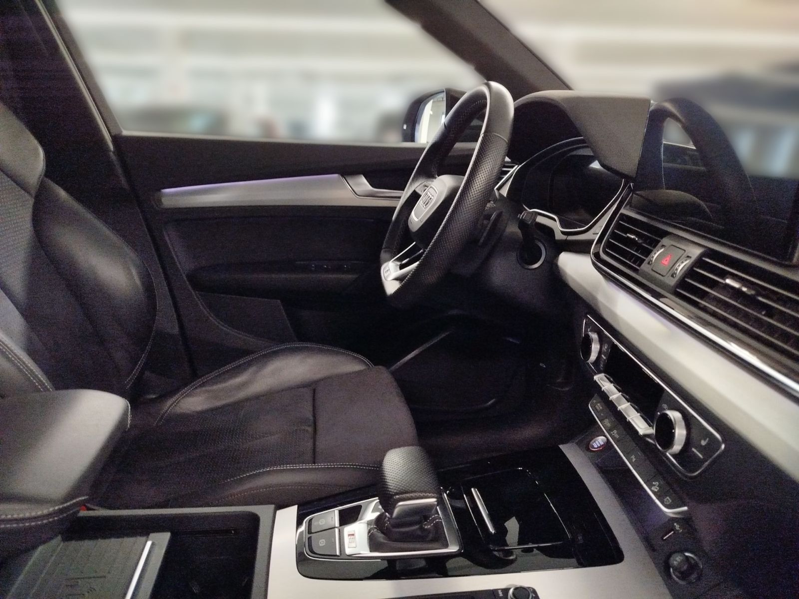 Audi SQ5 - Bild 13