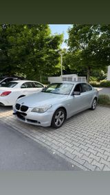 BMW E60 530i - BMW 530 aus 2005: 530i