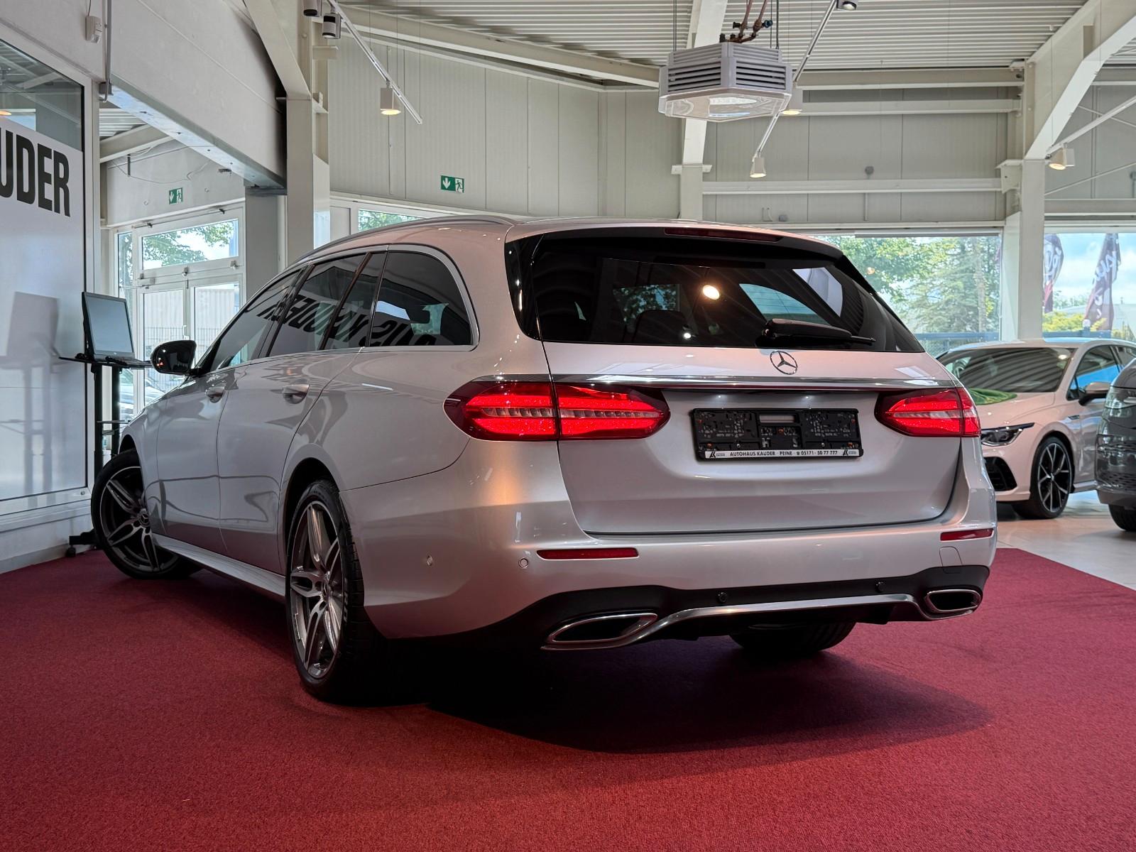 Mercedes-Benz E 220 d 4Matic T 9G  AMG Line *LED*Virtual*Navi*