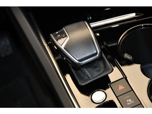 Volkswagen Touareg - Bild 6