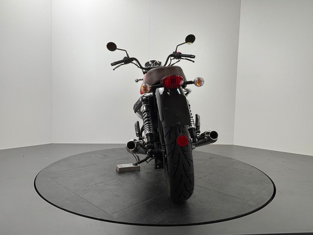 Fahrzeugabbildung Moto Guzzi V7 SPECIAL *MISTRAL-AUSPUFF *TOP-ZUSTAND