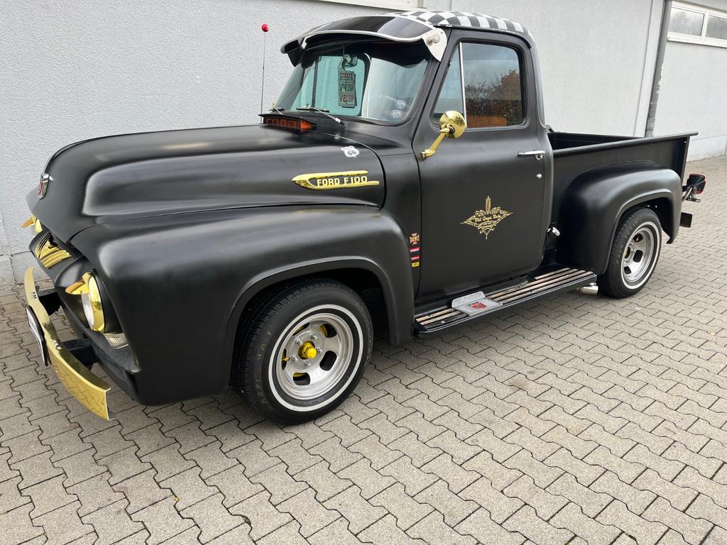 Ford F 100