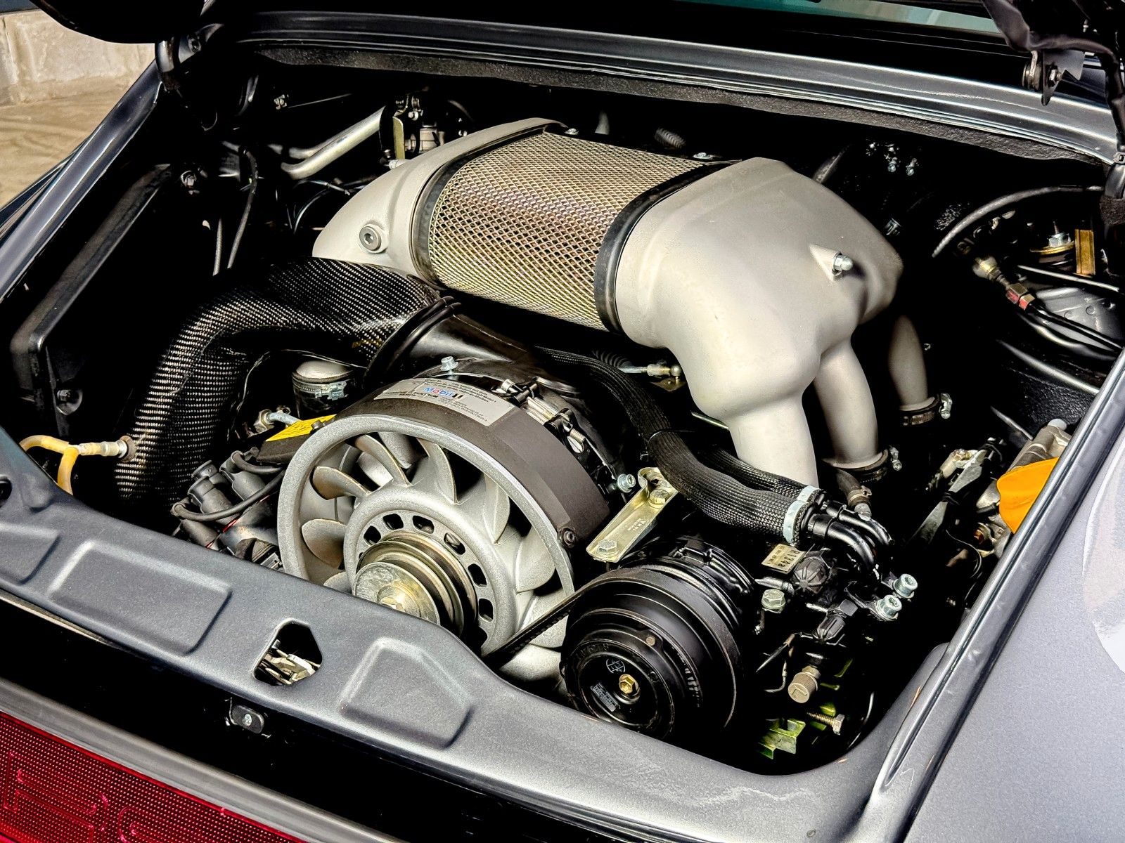 Fahrzeugabbildung Porsche 911 Kimaera 1 of 28