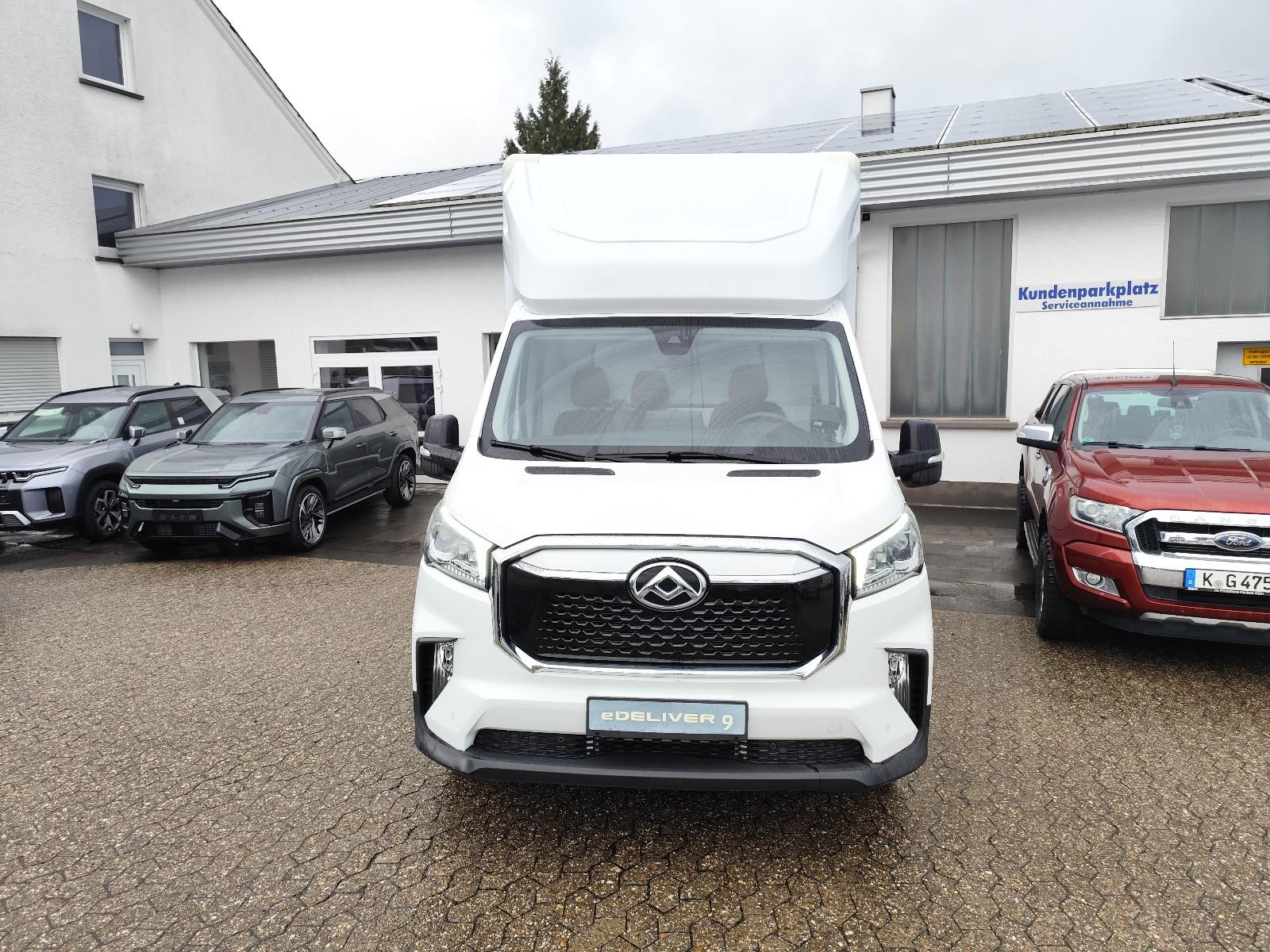 Maxus eDeliver 9 KOFFER mit Ladebordwand ! L4