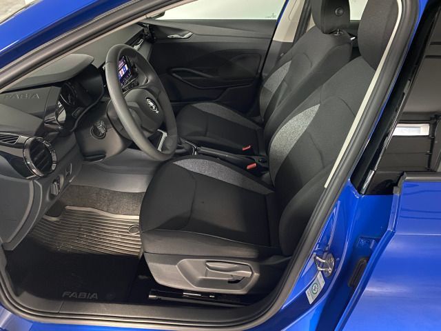 Fabia Easy 1.0 LED+RADIO+ZV+DAB