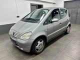 Mercedes-Benz A 160 ELEGANCE Klima AHK SHZ Lamellendach - Mercedes-Benz A-Klasse: Lamellendach