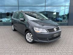 Fahrzeugabbildung Volkswagen Sharan 1.4 TSI Comfortline DSG Standhzng AHK 7Si