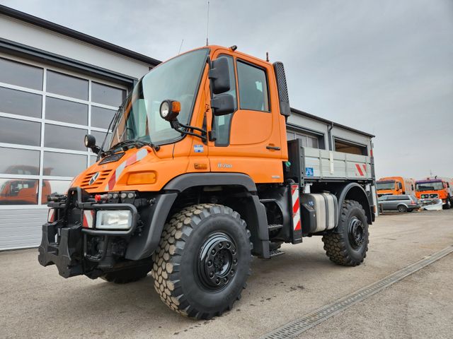 Mercedes Unimog u400