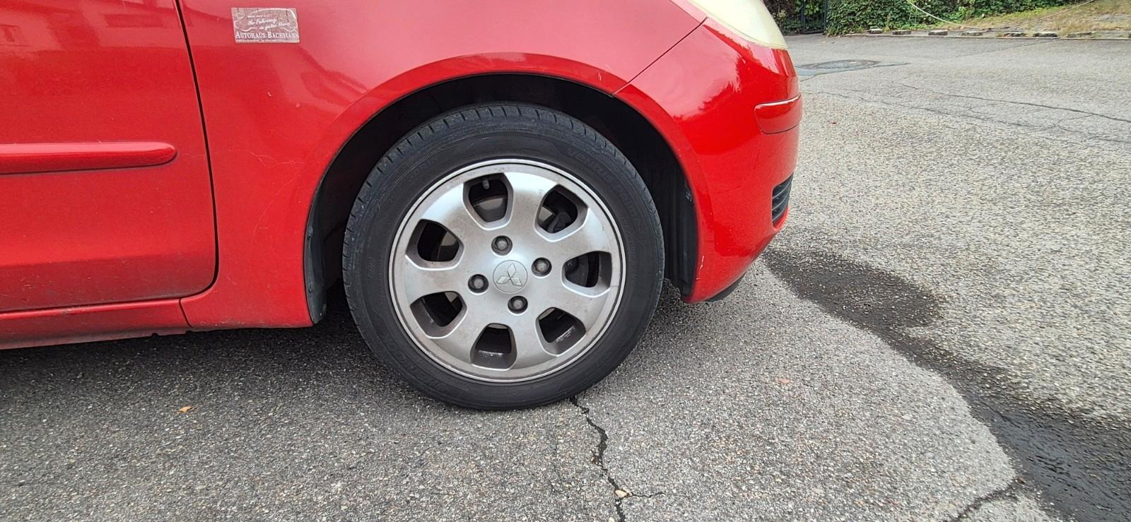Mitsubishi Colt 2006 — photo 6