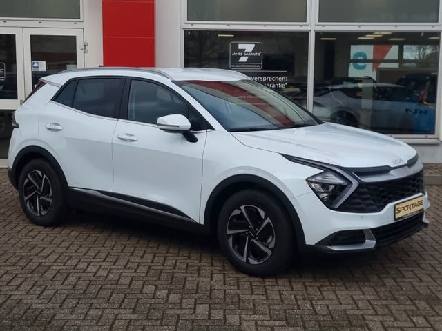 Kia SPORTAGE 1.6T 48V 2WD DCT VIS KOM