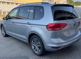 Volkswagen Touran 2.0 TDI DSG Comfortline AHK Matr Ergo Kam - Gebrauchtwagen in München