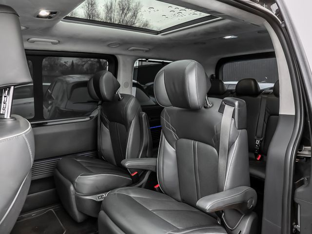 Hyundai Staria 2.2 Signature 4WD Leder Autobahnassistent