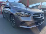 Mercedes-Benz B 200 LED/NAVI/LEDER/KEYLESS/BT/TEMPOMAT - gebrauchte Mercedes-Benz B 200 aus dem Jahr 2021