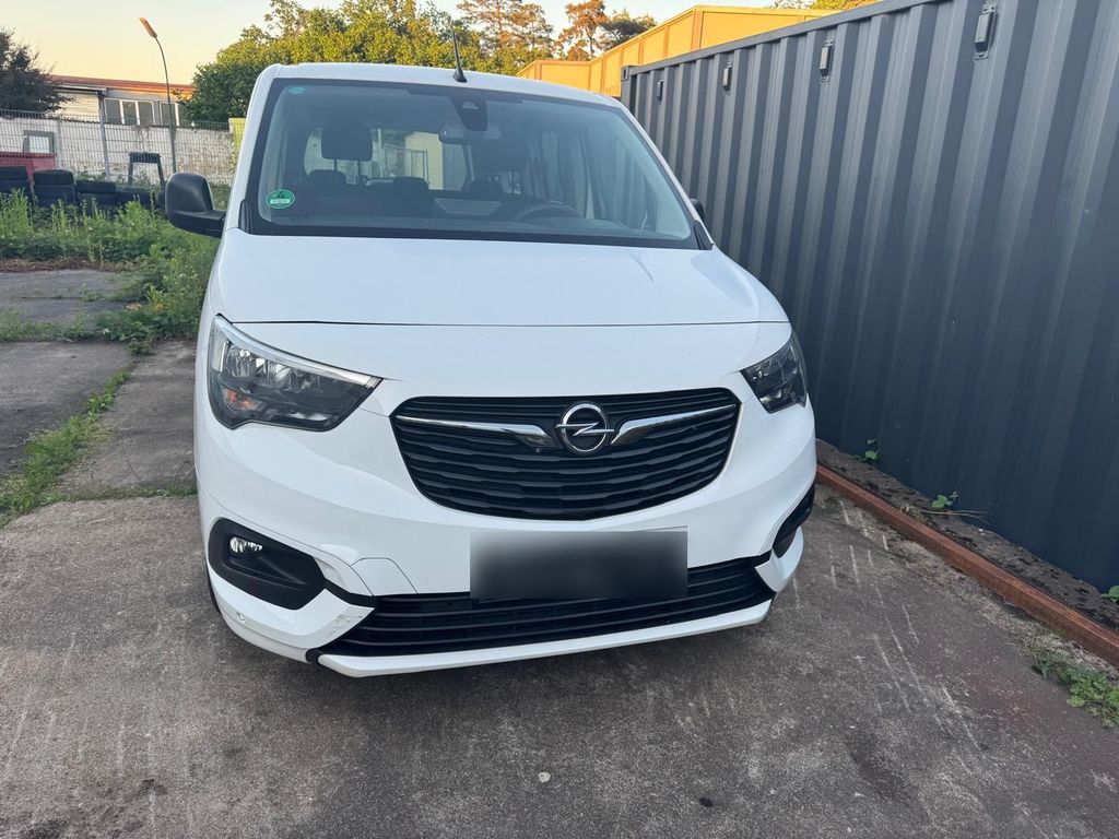 Image of Opel Combo