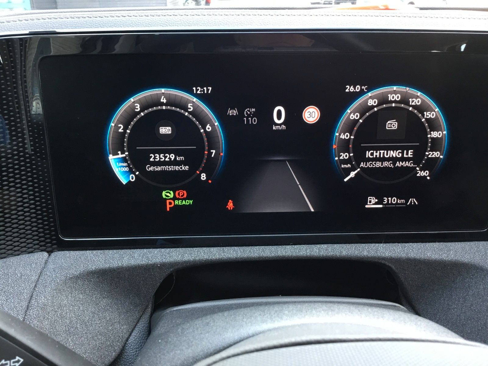 Fahrzeugabbildung Volkswagen Tiguan 1.5 eTSI DSG+AHK+LED+AppConnect+Sitzheizu