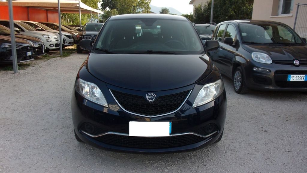 Image of Lancia Ypsilon