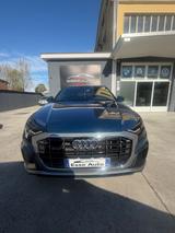 Audi Q8 55 TFSI quattro tiptronic Sport - Audi Q8 Kombi Gebrauchtwagen