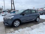 Renault Clio IV Grandtour Limited Sport Lenkrad - Renault Clio mit Benzin-Antrieb: Kombi
