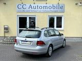 Volkswagen Golf VI Variant 1.2 TSI Trendline - Volkswagen Golf aus 2011: Variant