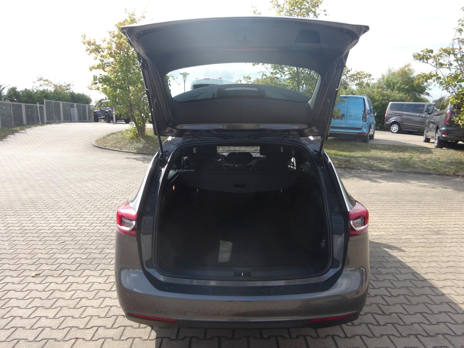 Opel Insignia B Sports Tourer 122PS Autm. Elegance