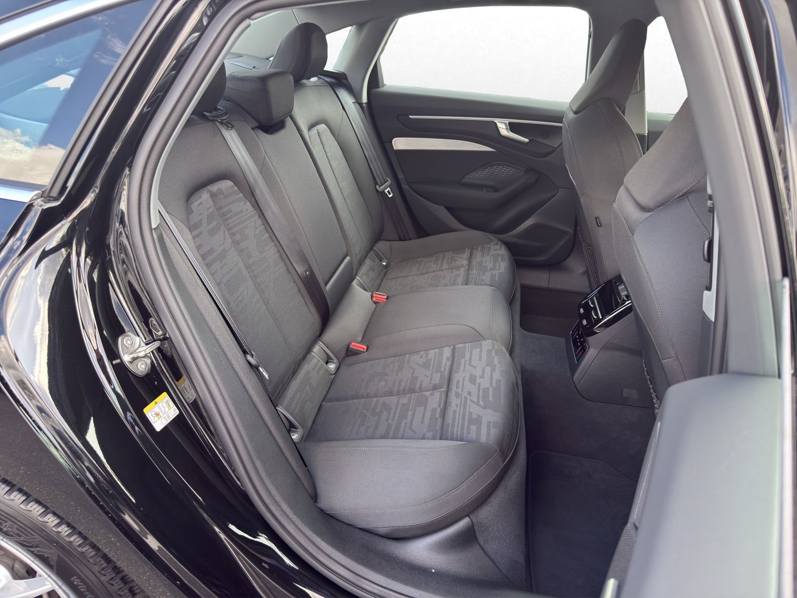 Audi A6 - Bild 15