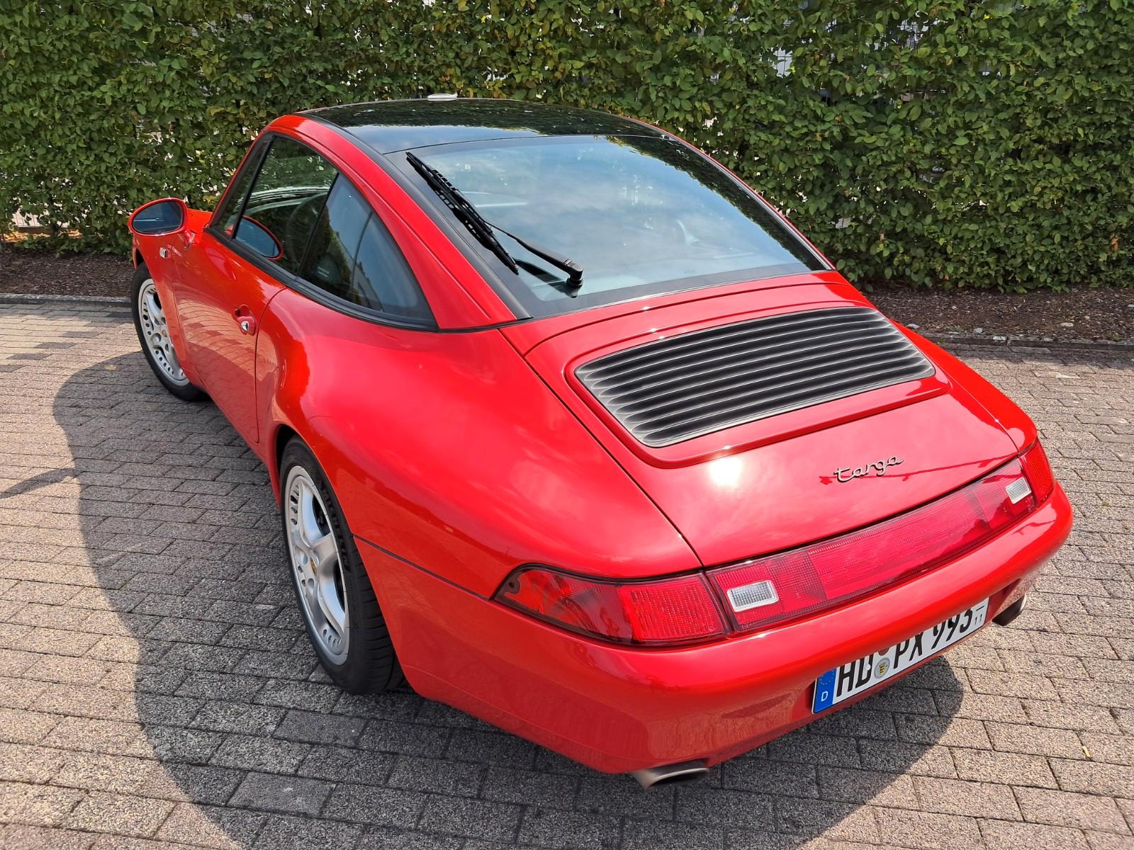 Porsche 993 Targa Deutsch Scheckheft Indischrot