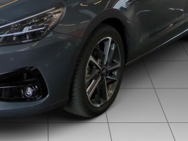 Fahrzeugabbildung Hyundai i30 FL 5-Türer (MY25) 1.0 T-GDI (100 PS) 7-DCT 2