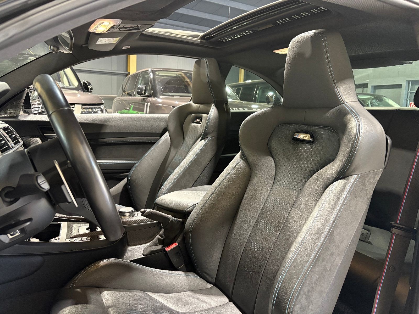 Fahrzeugabbildung BMW M2 Coupe Competition/MEMORY/CARBON/NAVI/PDC