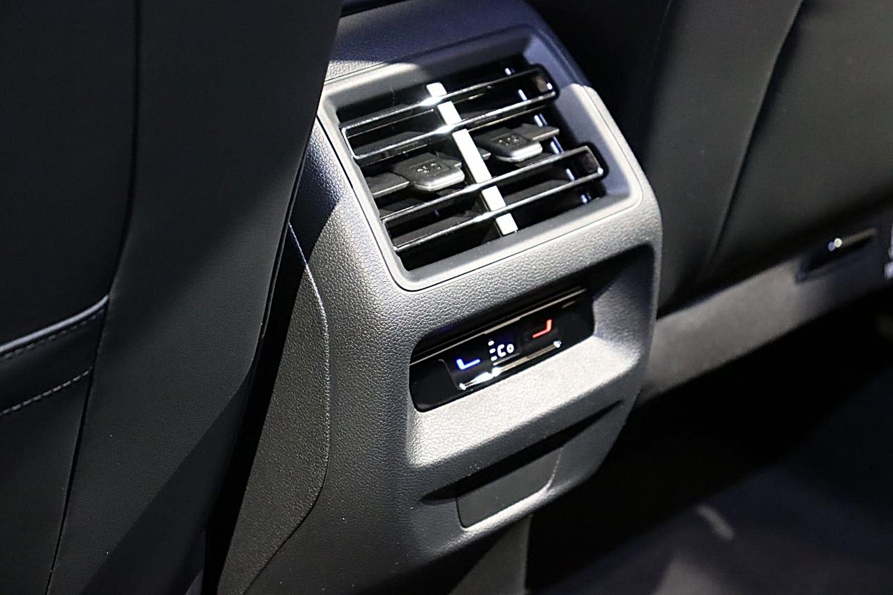 Volkswagen Tiguan - Bild 11